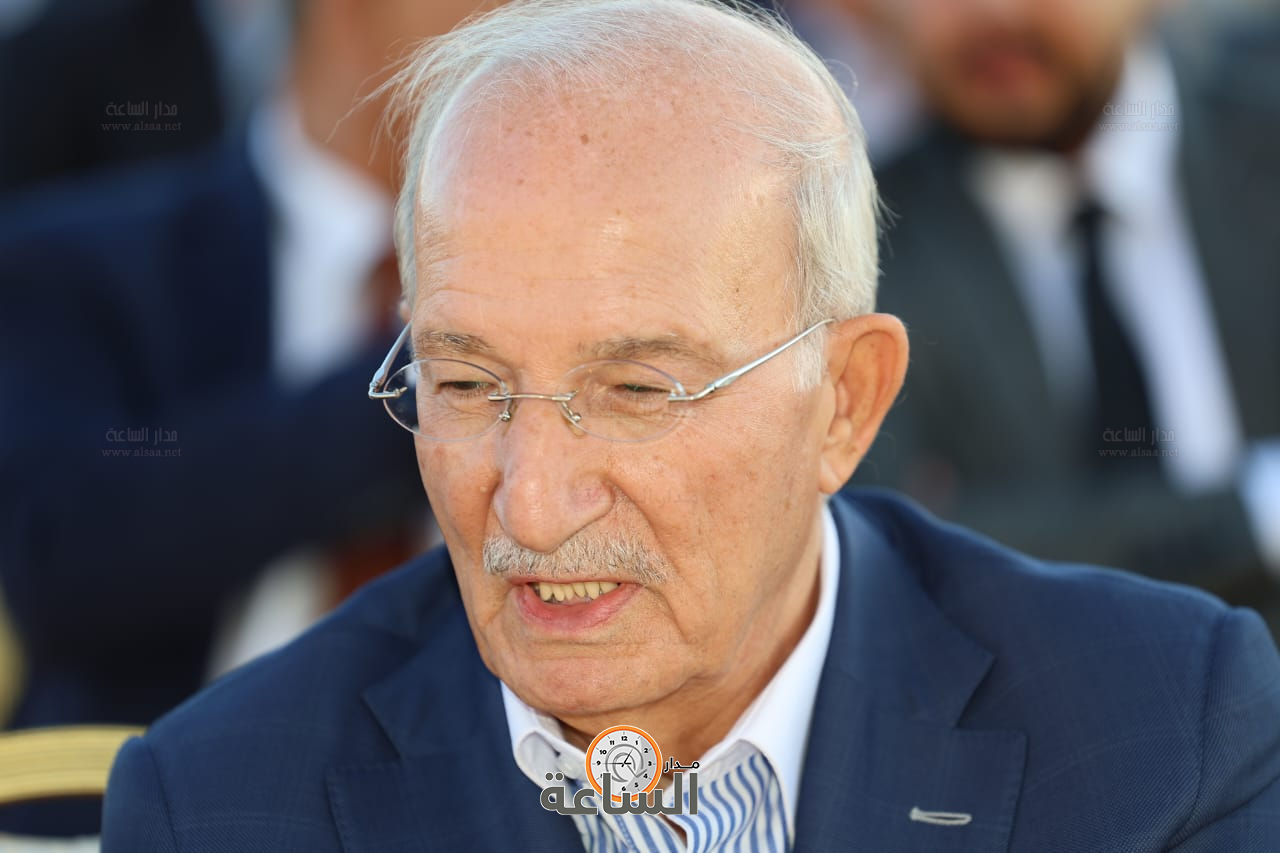 Madar Al-Saa Images 0.9695158453760527