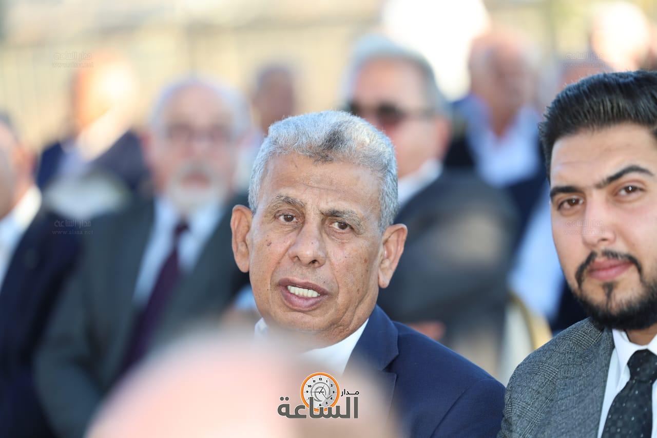 Madar Al-Saa Images 0.9187492418209645