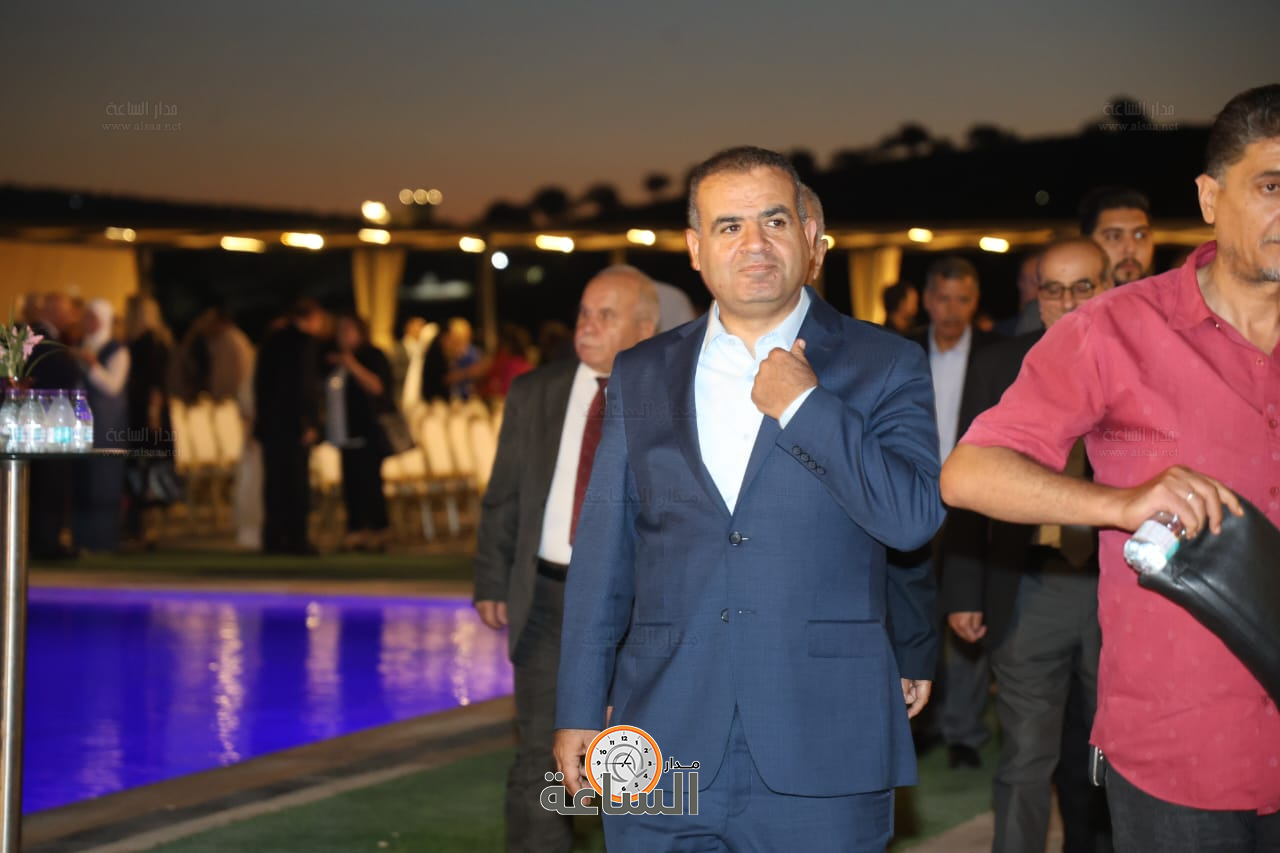 Madar Al-Saa Images 0.4135764704071375