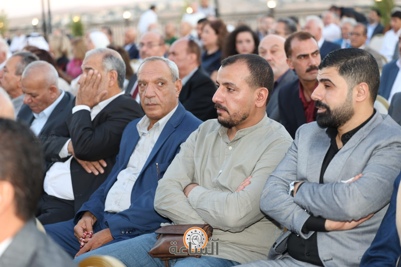 Madar Al-Saa Images 0.2338572477151739