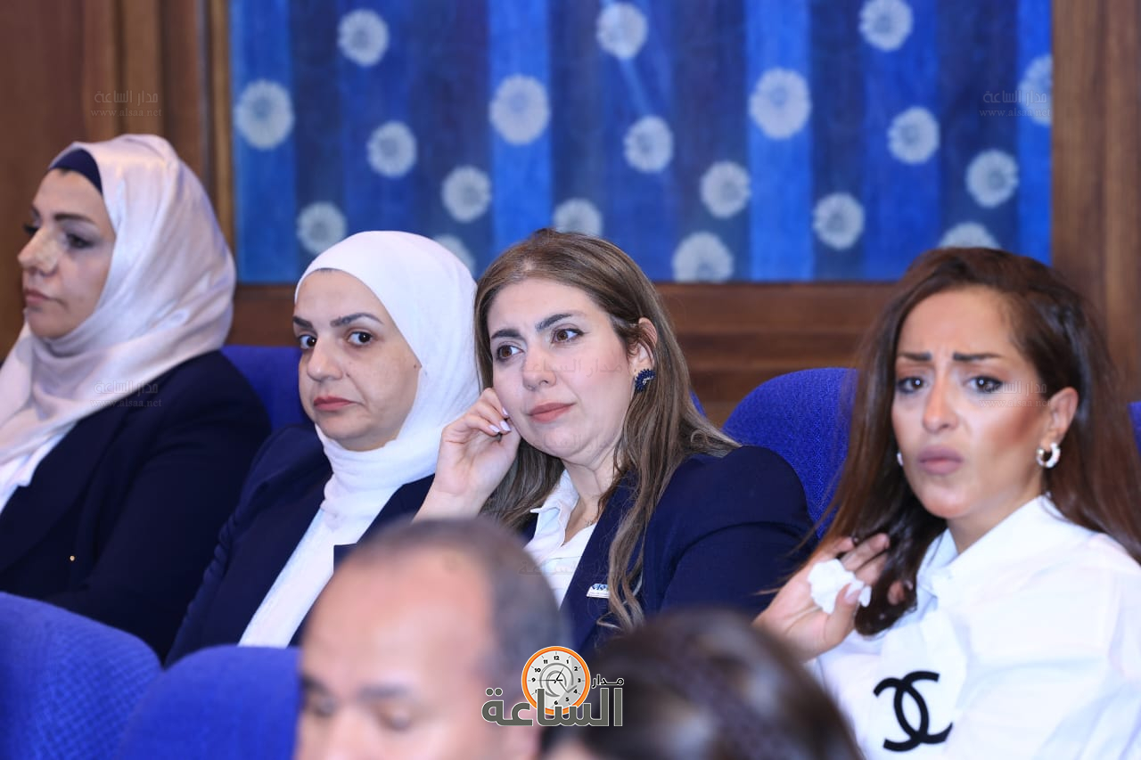 Madar Al-Saa Images 0.3344844509273889