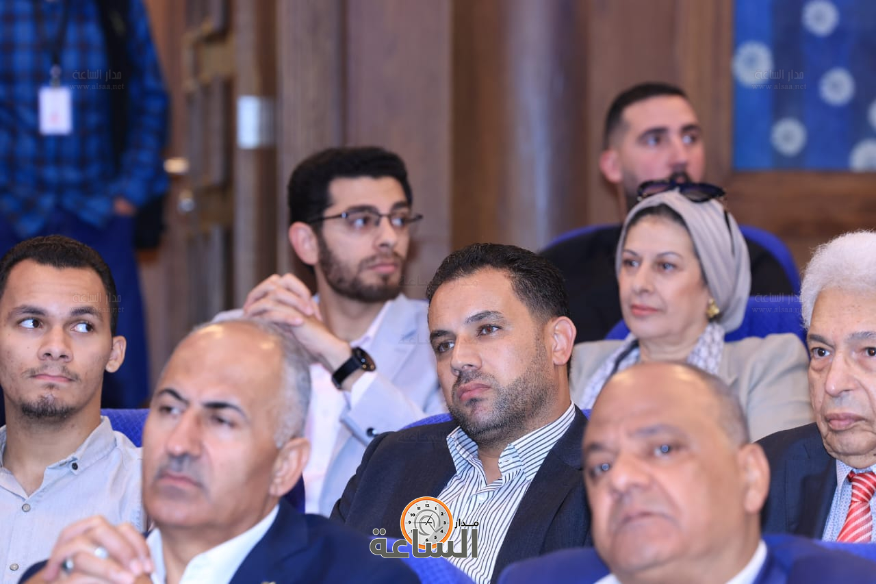 Madar Al-Saa Images 0.8544845638626705