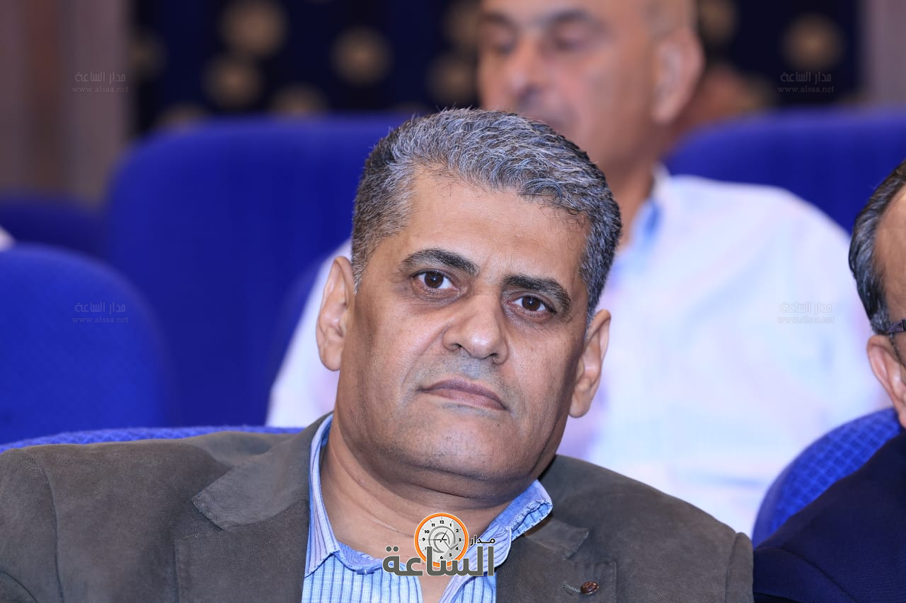 Madar Al-Saa Images 0.7931721107453722