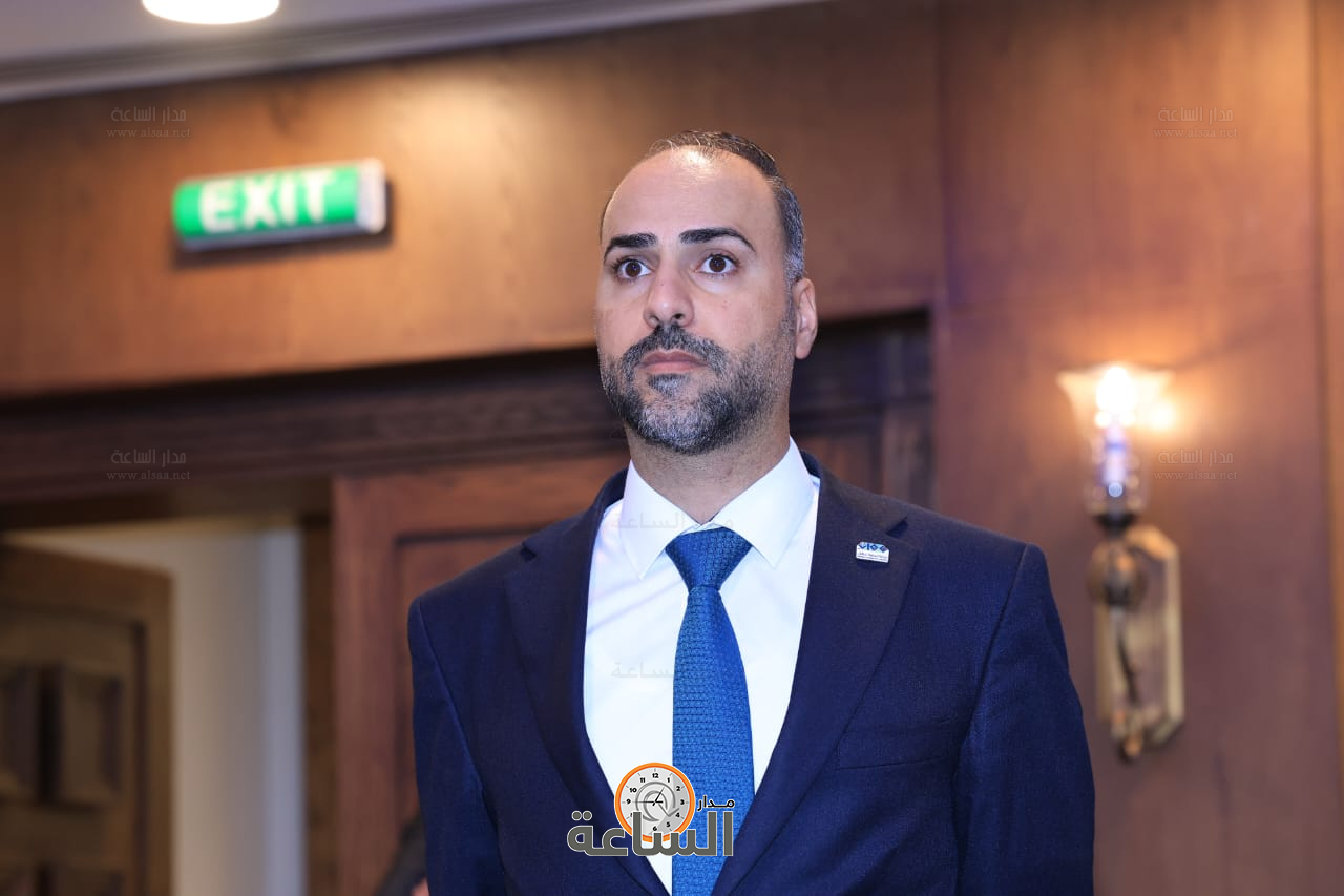 Madar Al-Saa Images 0.624466712151632