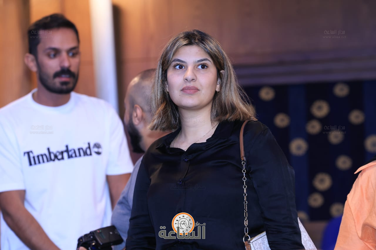 Madar Al-Saa Images 0.1858036645726645