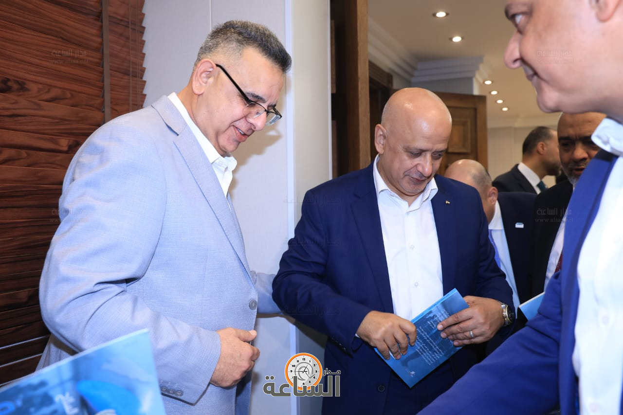 Madar Al-Saa Images 0.042360069362160635