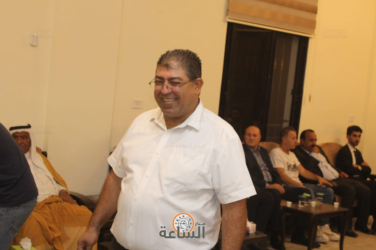 Madar Al-Saa Images 0.4679937566461535