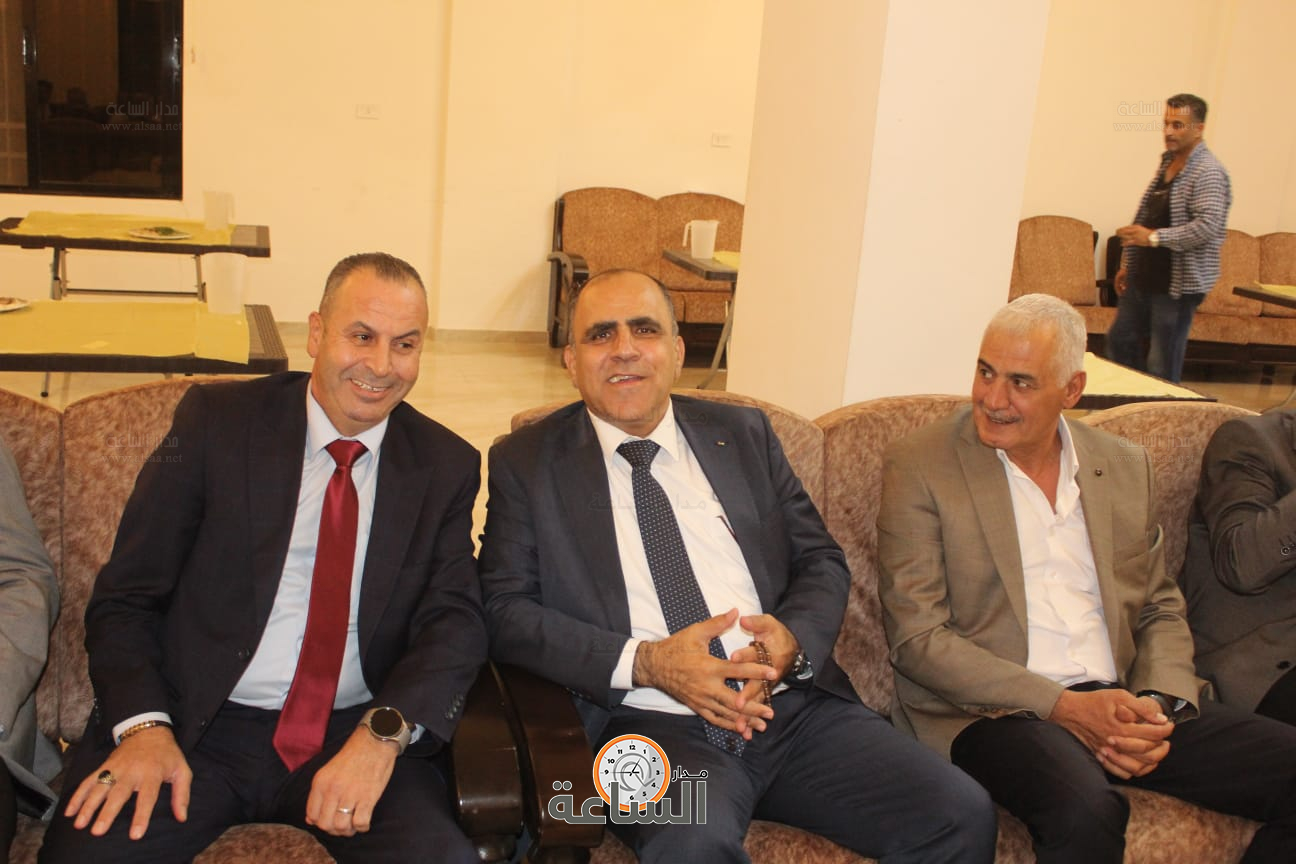 Madar Al-Saa Images 0.4528224192688819