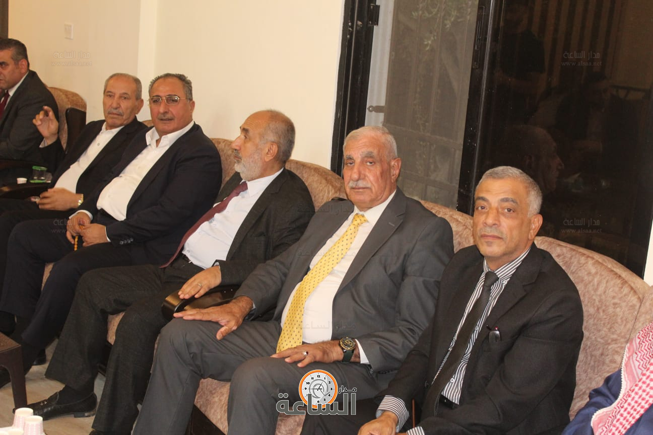 Madar Al-Saa Images 0.6679355464883281