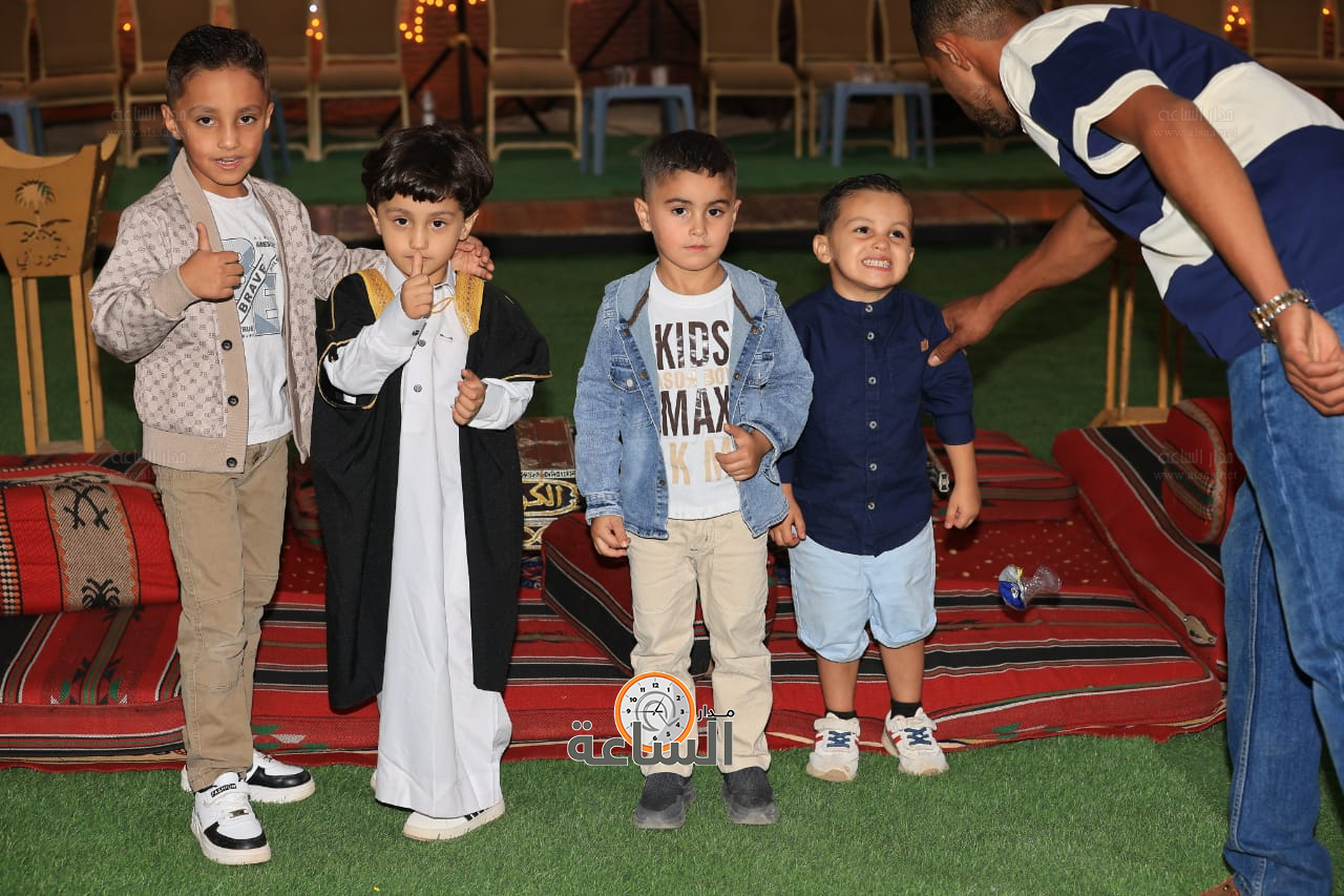 Madar Al-Saa Images 0.3947794187260746