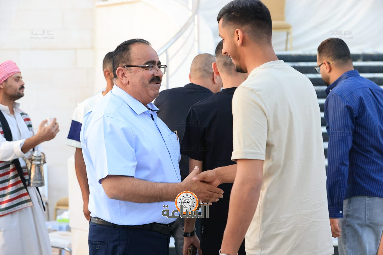 Madar Al-Saa Images 0.9791857355401824