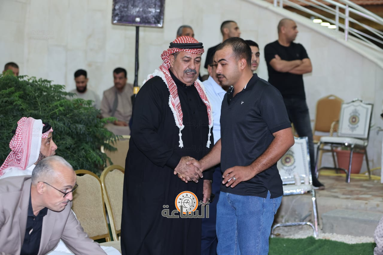 Madar Al-Saa Images 0.6439205859409195