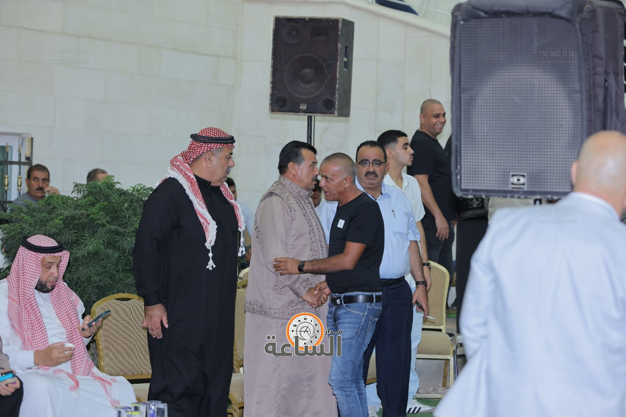 Madar Al-Saa Images 0.9000547425784475