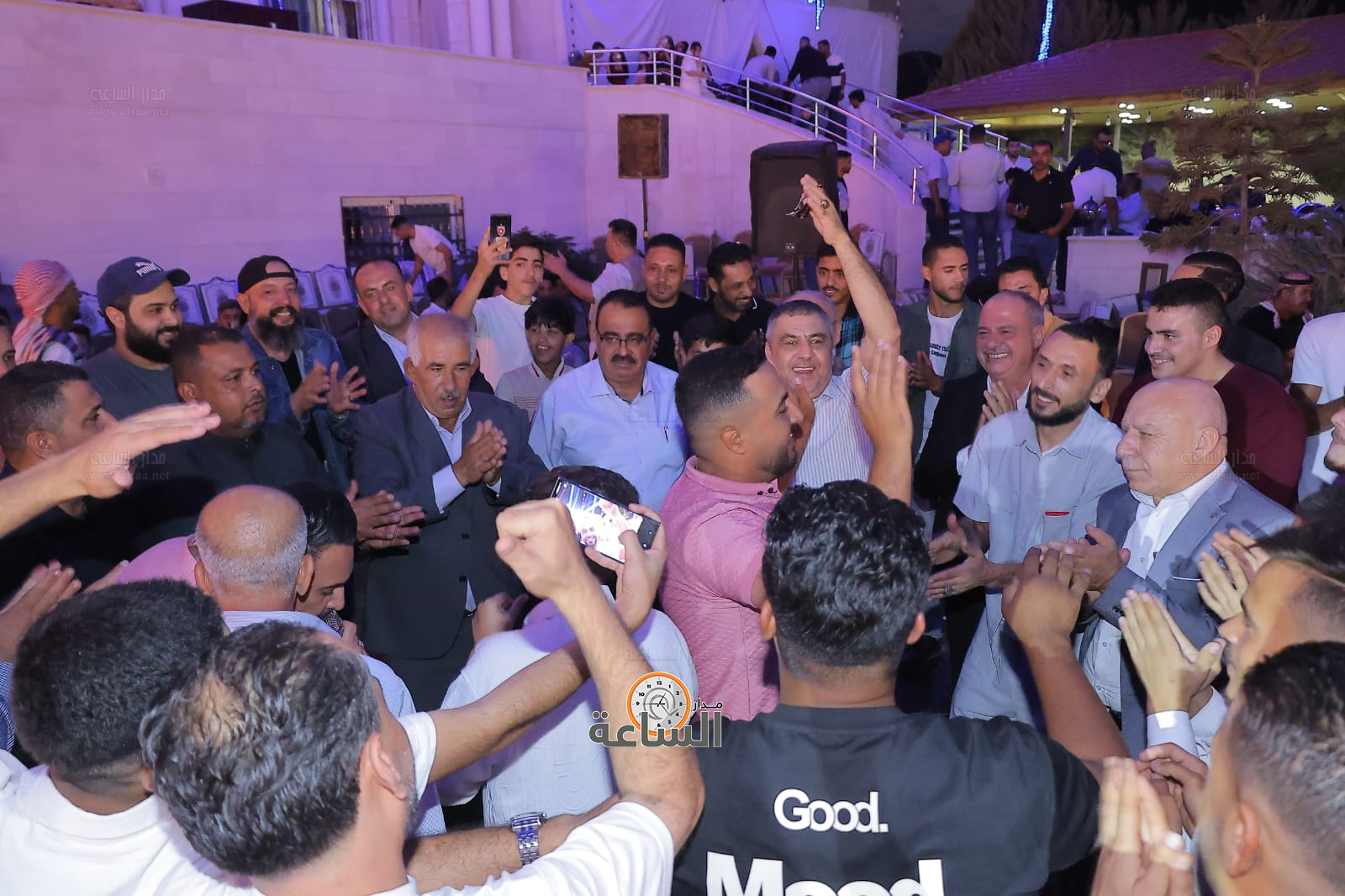 Madar Al-Saa Images 0.4538622921612504