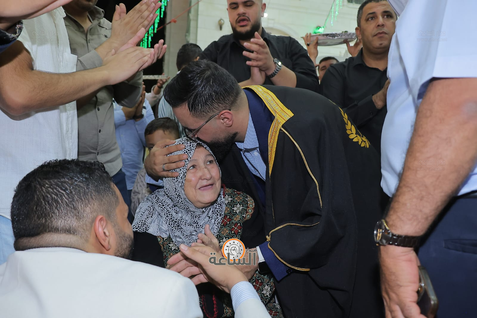 Madar Al-Saa Images 0.62027016324613