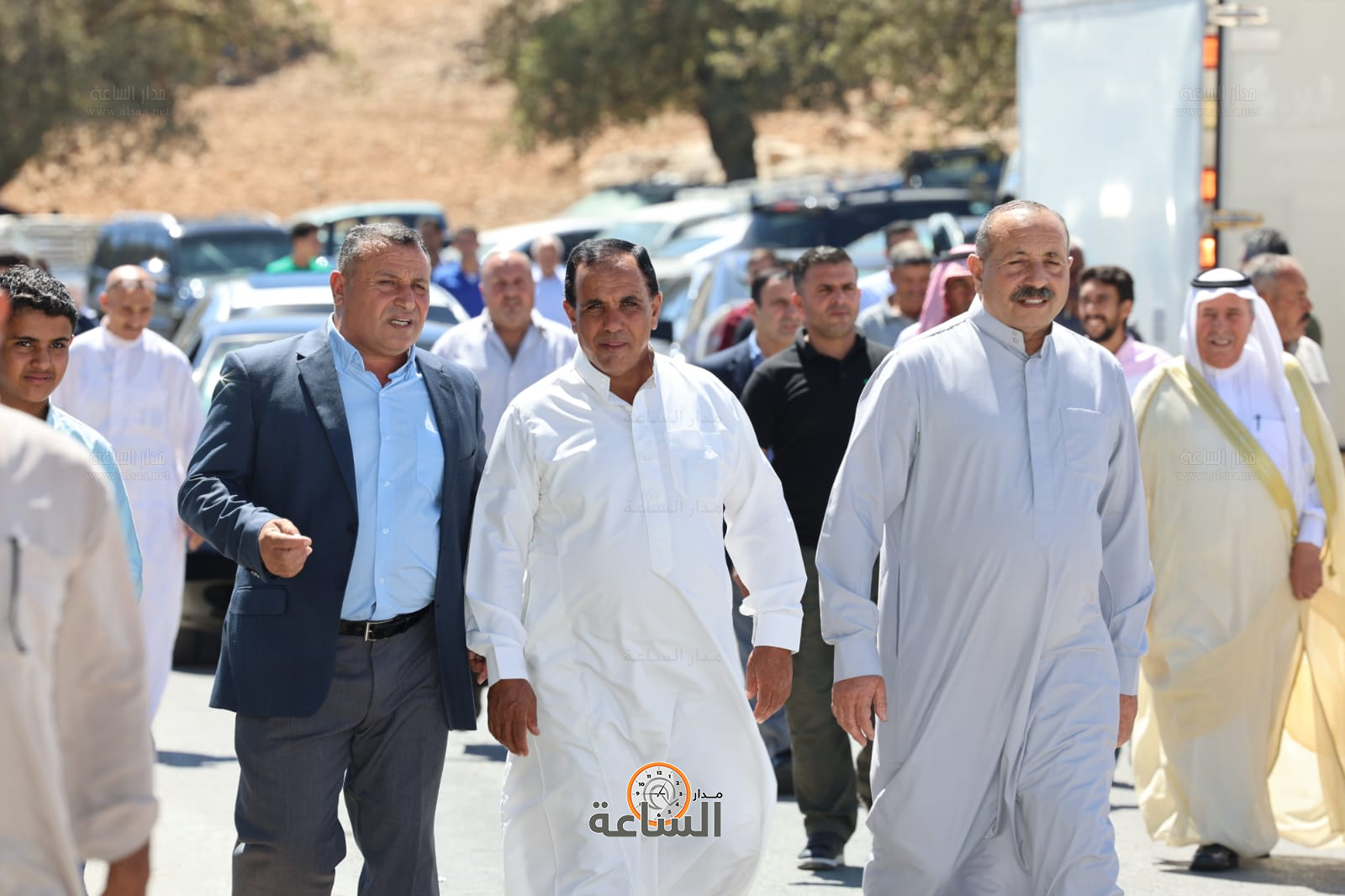 Madar Al-Saa Images 0.47350149618025916