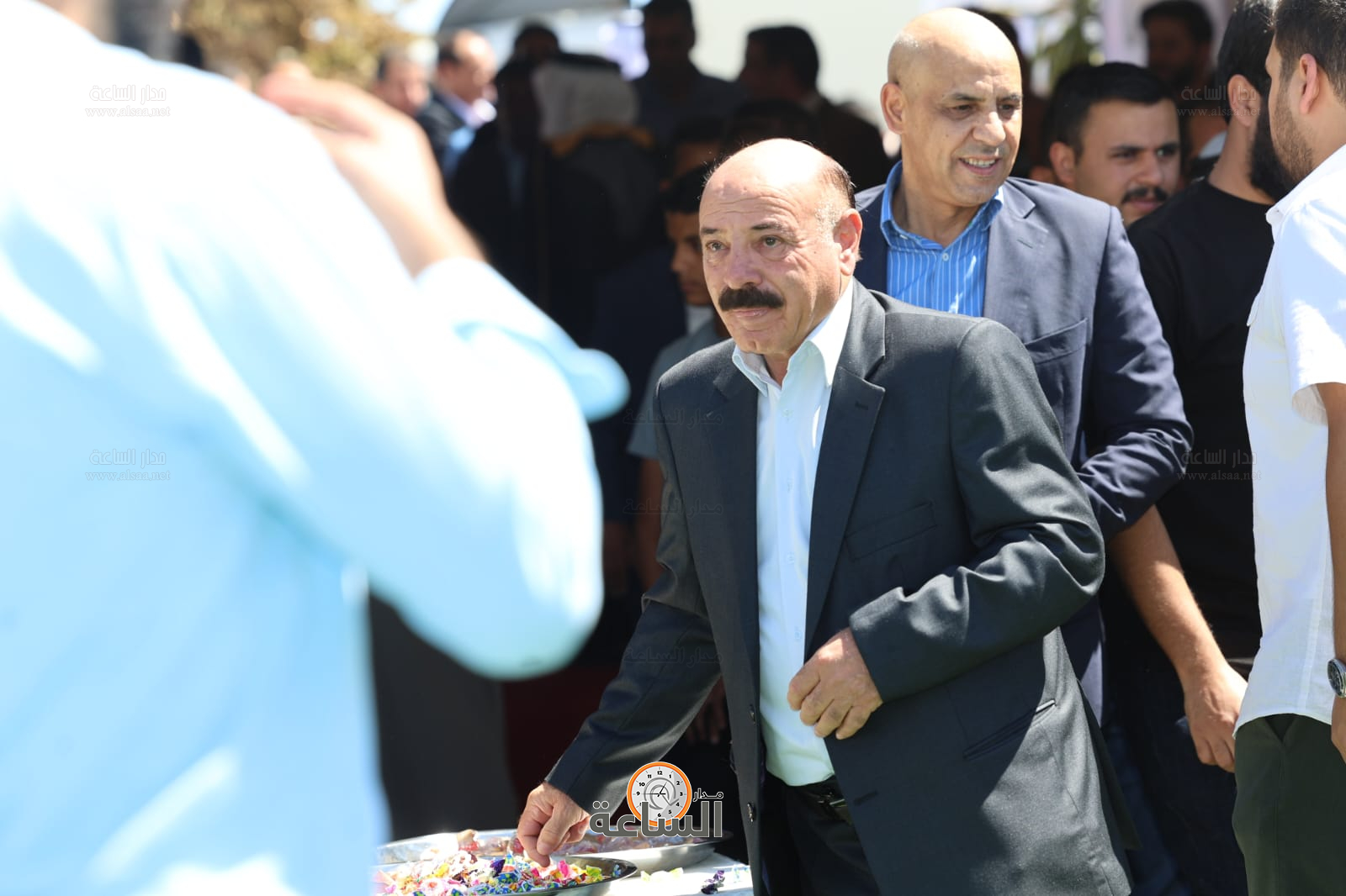 Madar Al-Saa Images 0.6239684974763017