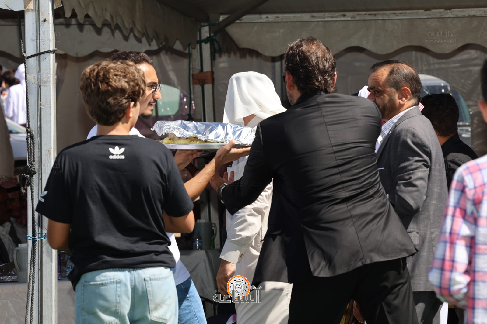 Madar Al-Saa Images 0.6291841283340336