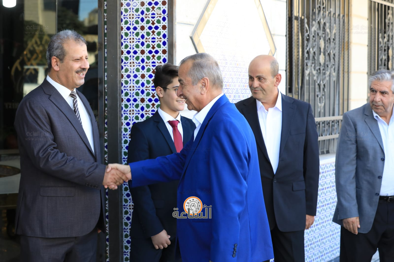 Madar Al-Saa Images 0.8390631995114766