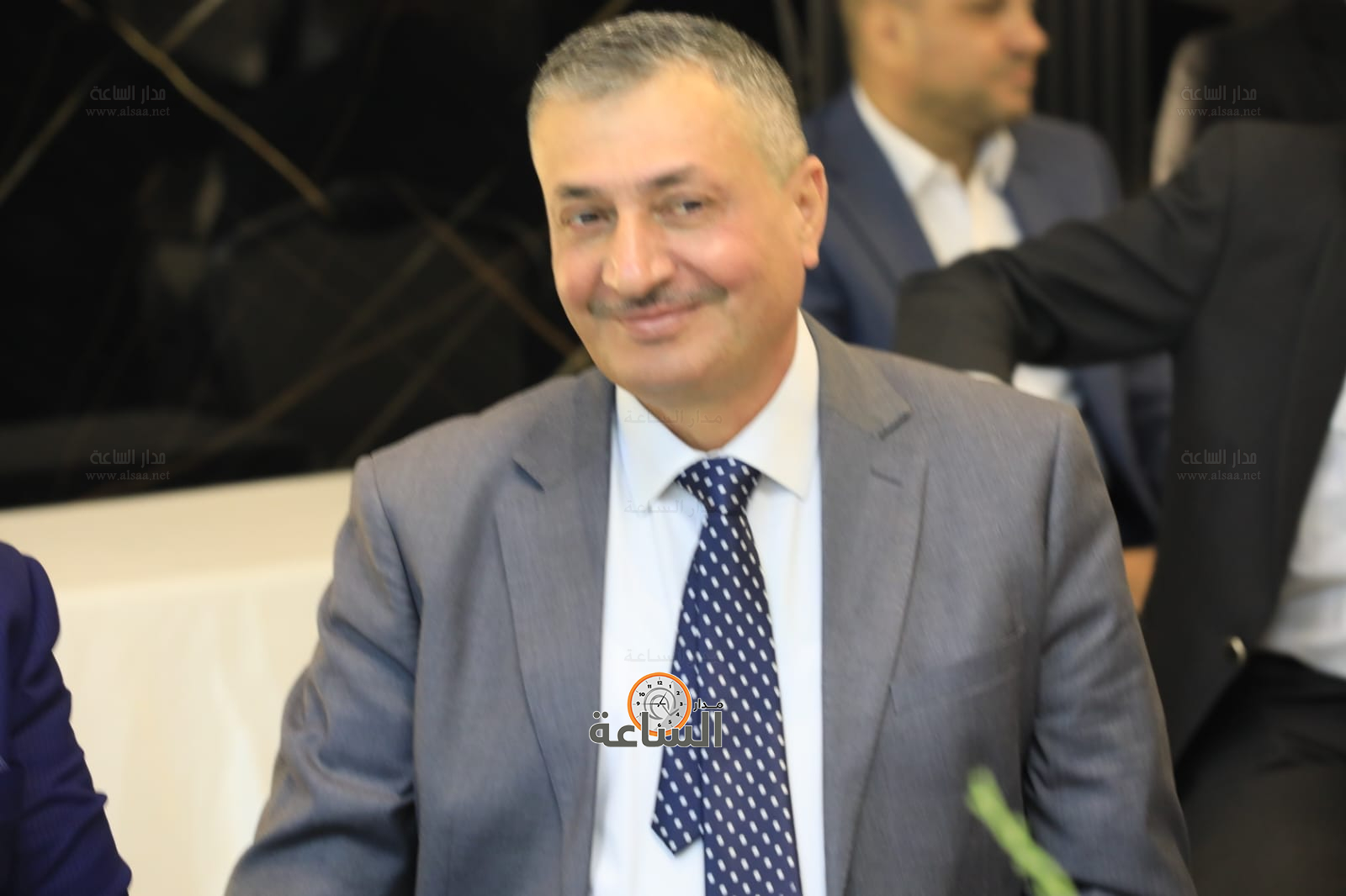 Madar Al-Saa Images 0.880863297469535