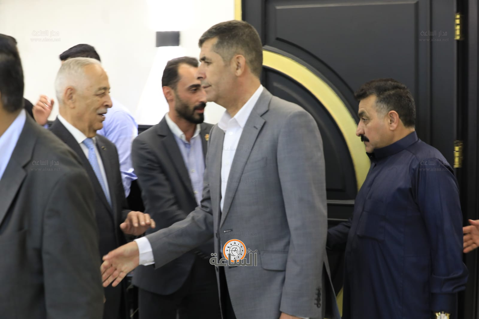 Madar Al-Saa Images 0.781701839095108