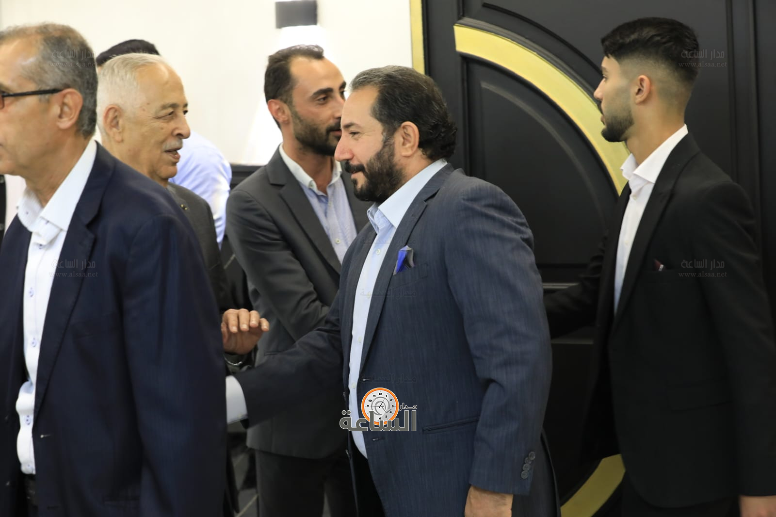 Madar Al-Saa Images 0.7323708131595613