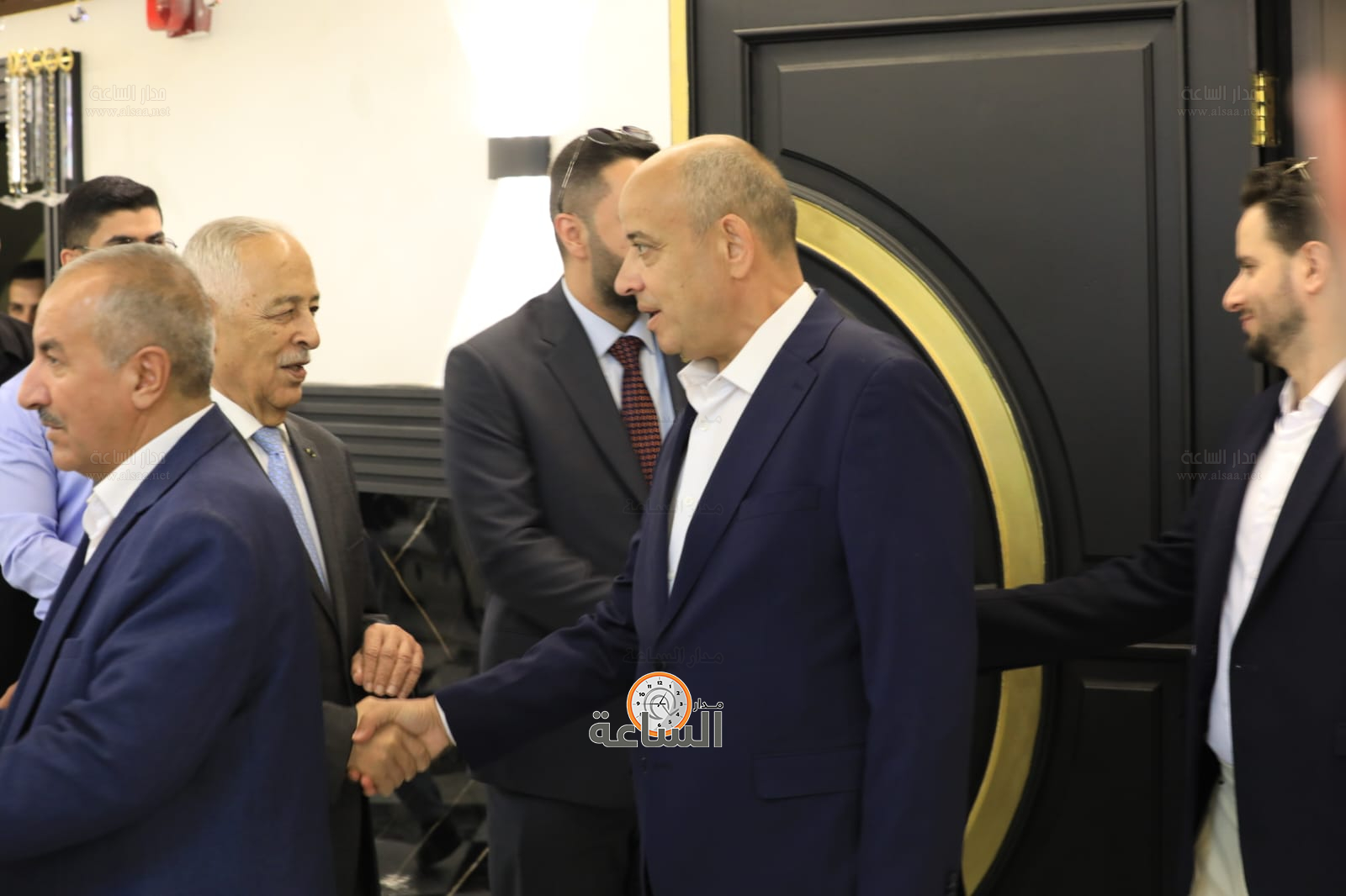 Madar Al-Saa Images 0.5310820261019898