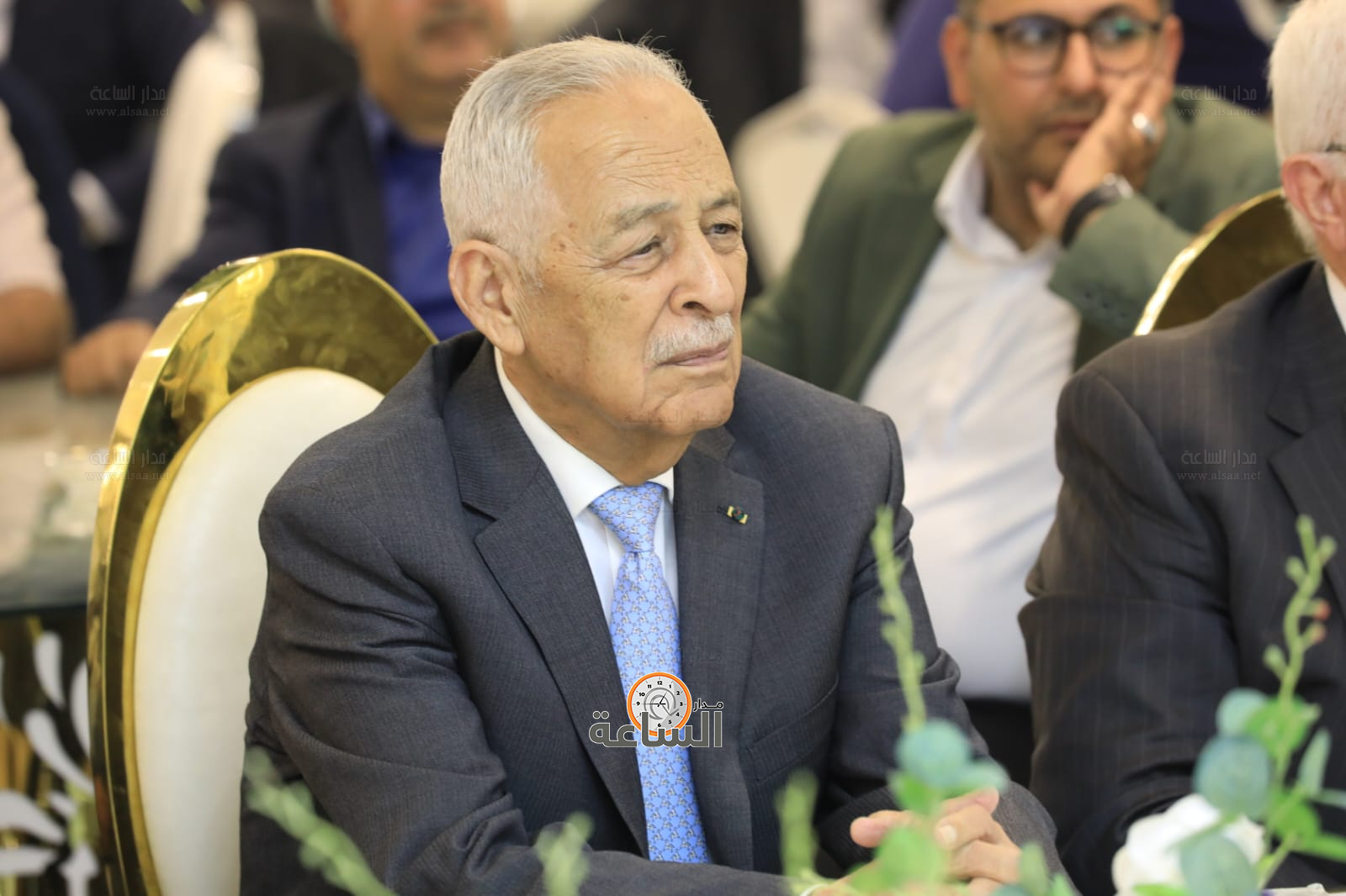 Madar Al-Saa Images 0.5085219143291374