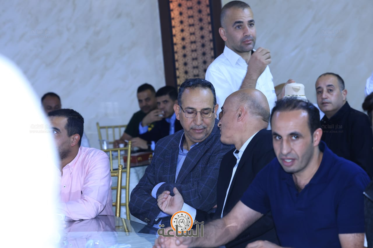 Madar Al-Saa Images 0.937398616597277