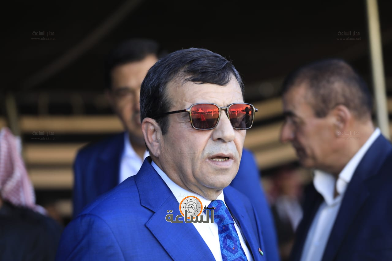 Madar Al-Saa Images 0.9744548363845161