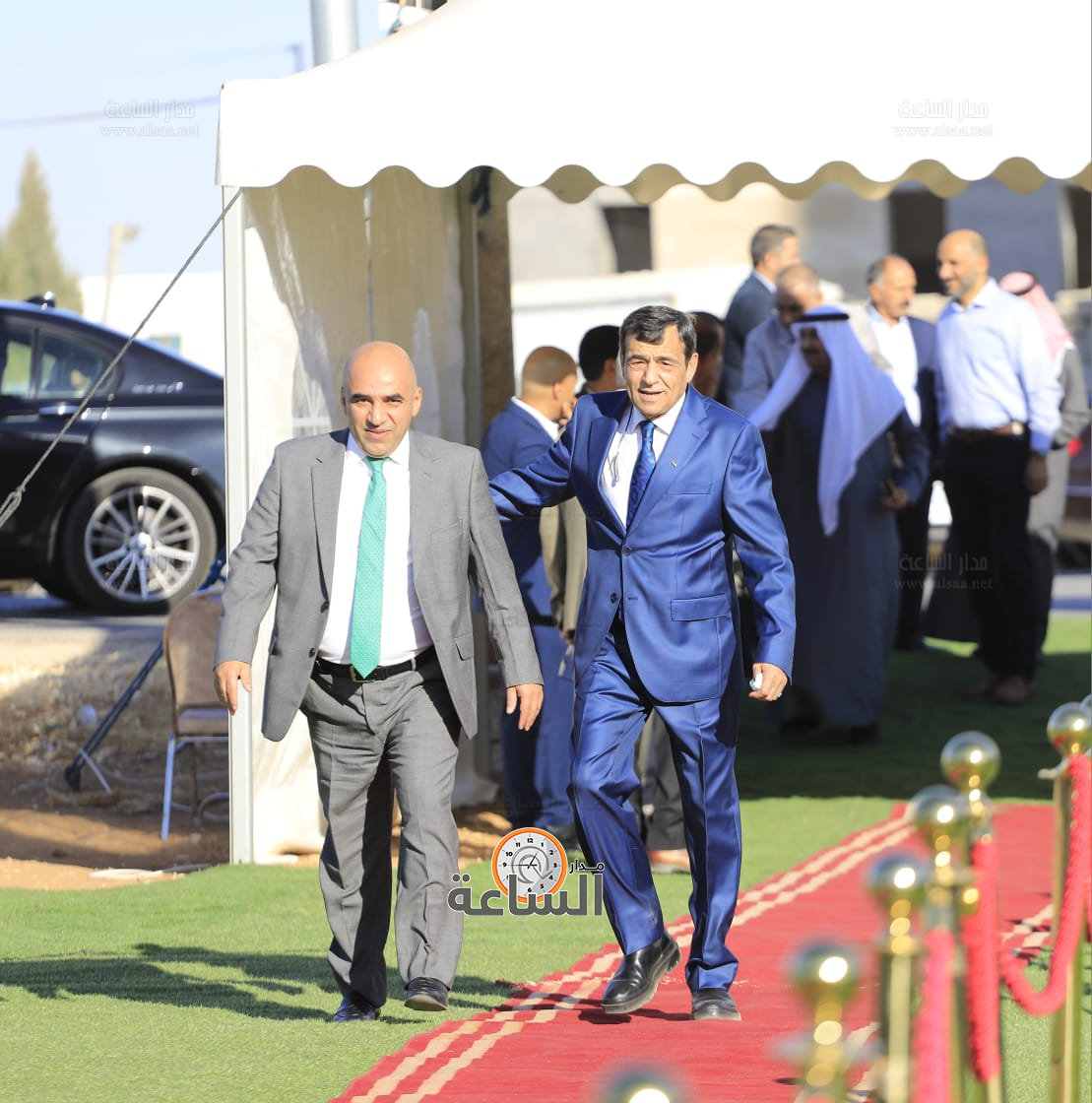 Madar Al-Saa Images 0.5202017752649406