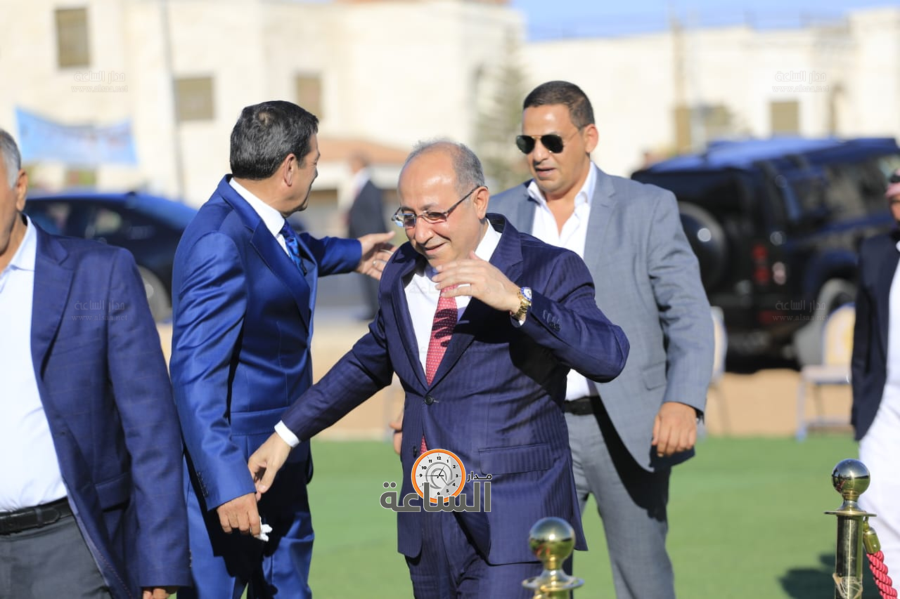 Madar Al-Saa Images 0.49221291521026356