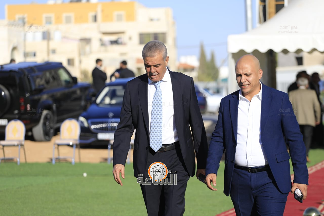 Madar Al-Saa Images 0.048410375797281247