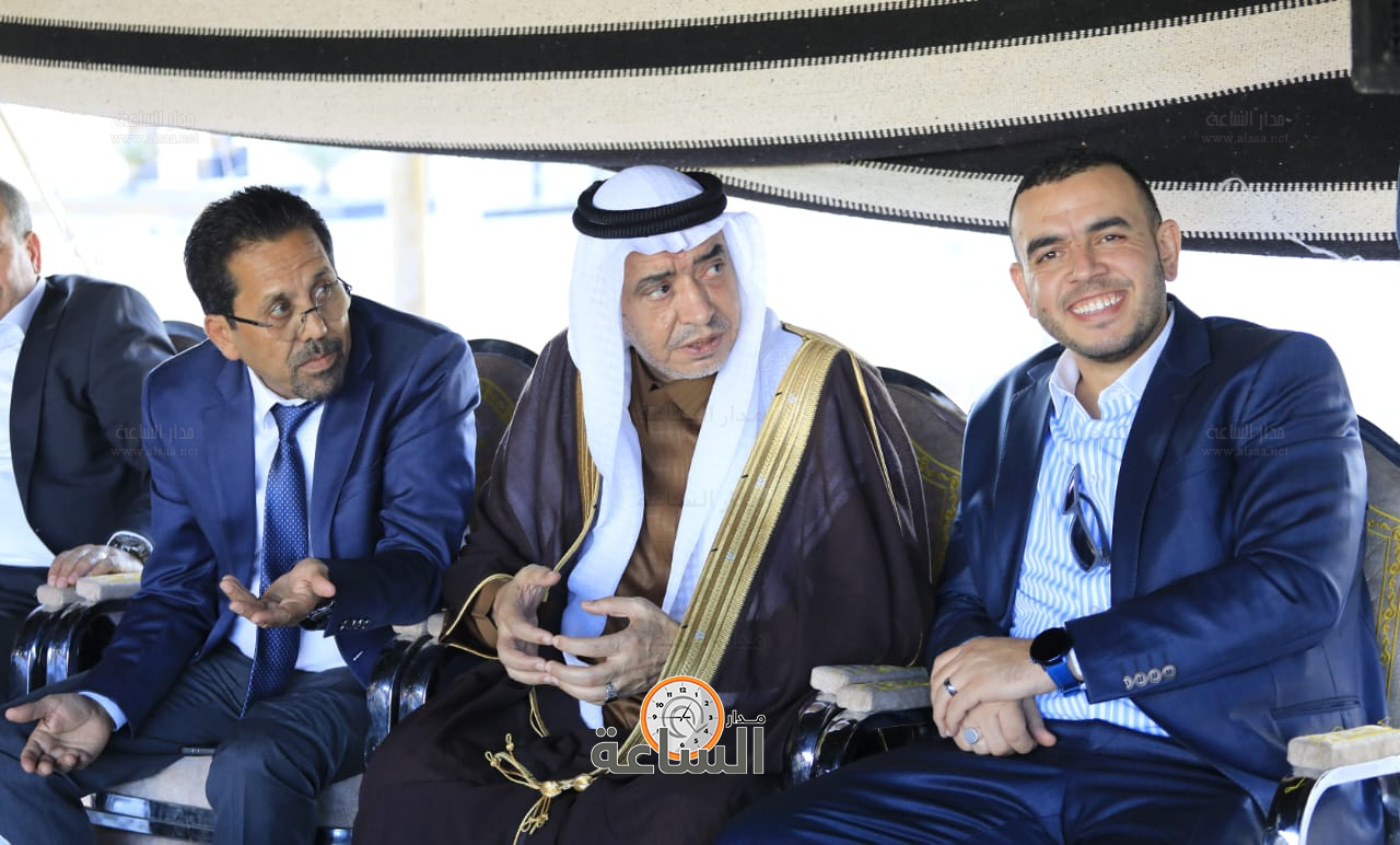 Madar Al-Saa Images 0.03899886444497824