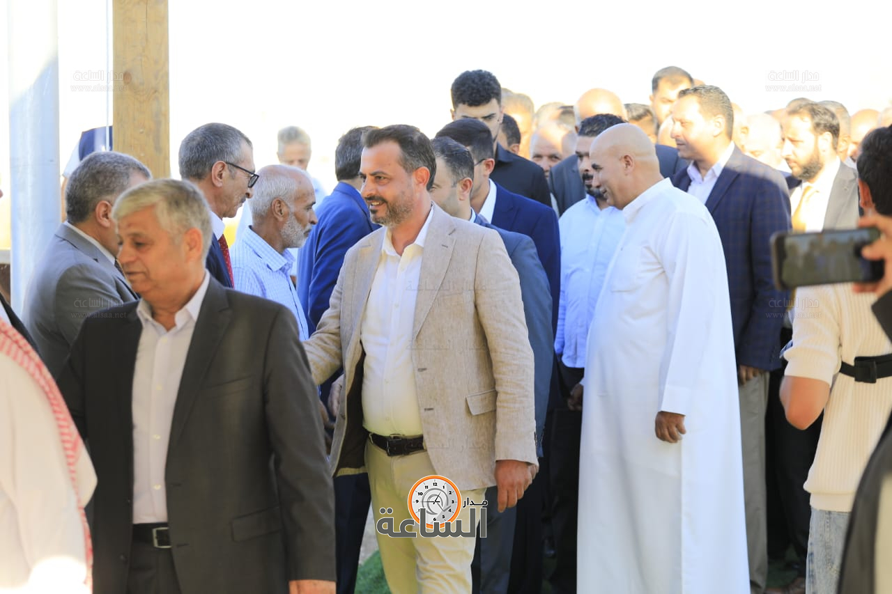 Madar Al-Saa Images 0.33550456286806796