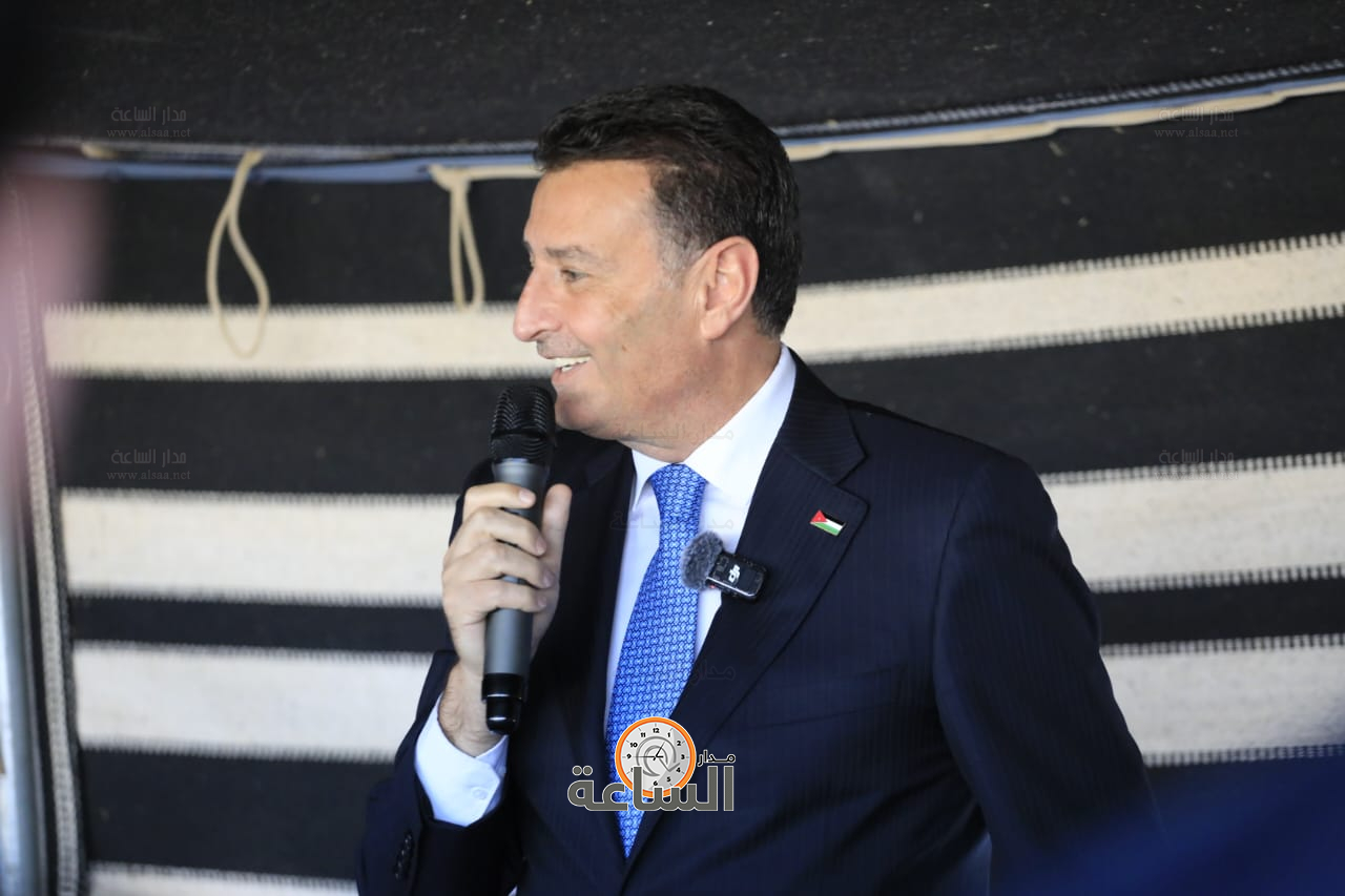 Madar Al-Saa Images 0.009864428229382605