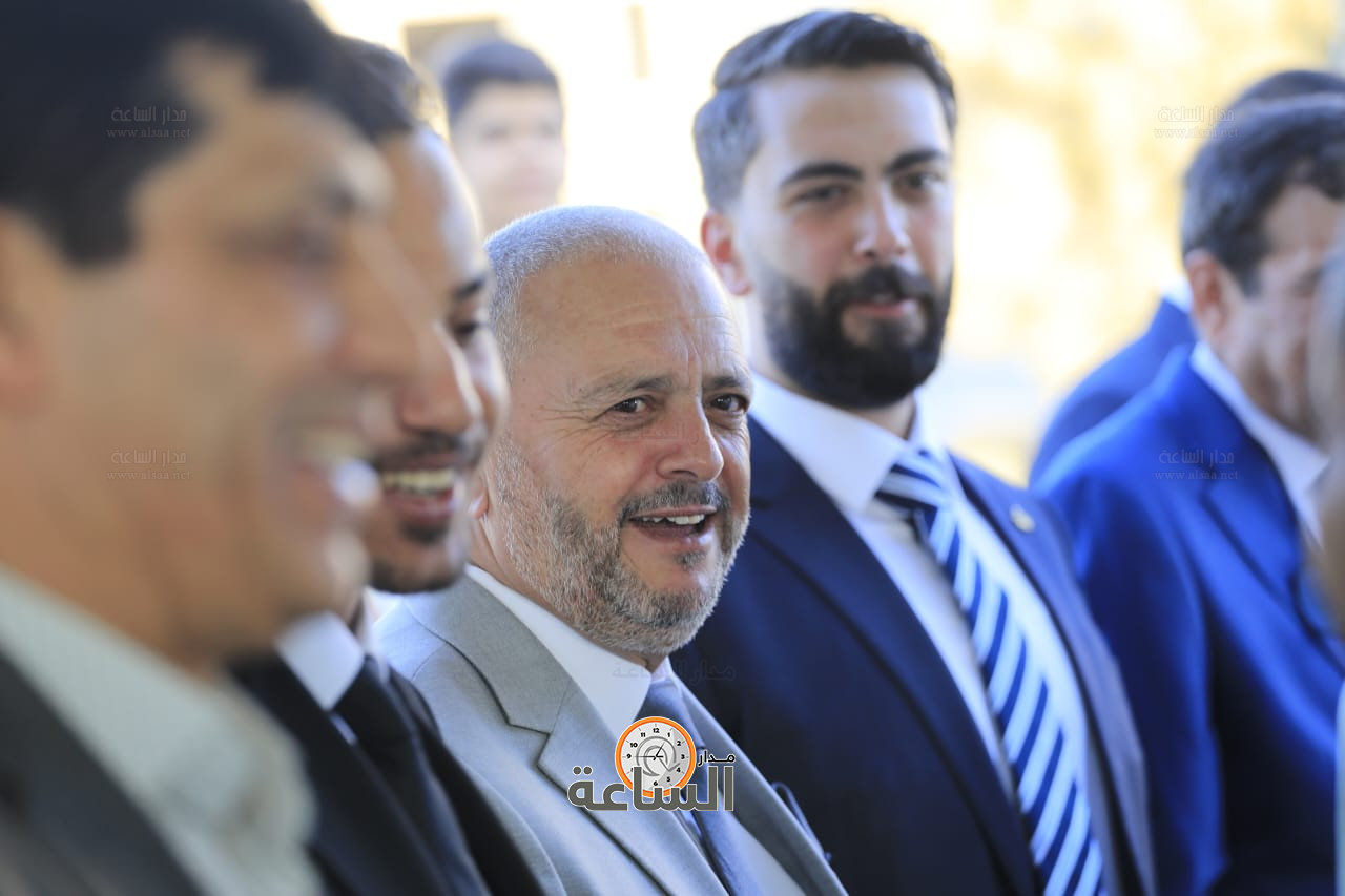 Madar Al-Saa Images 0.012703920011436387