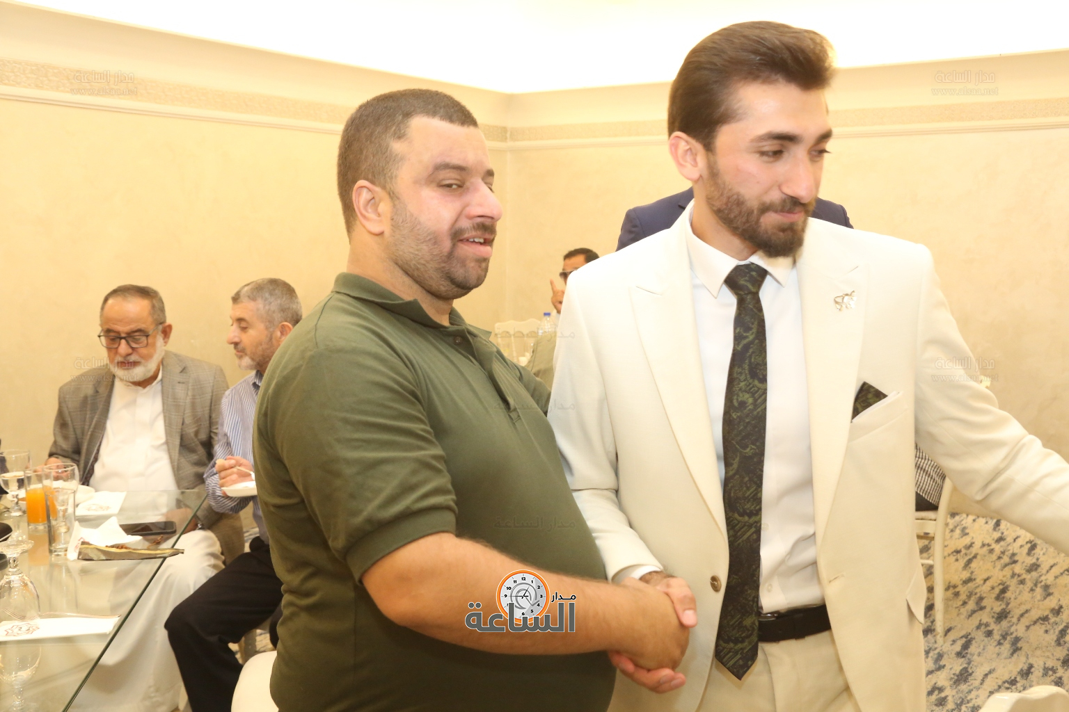 Madar Al-Saa Images 0.36731422652624846