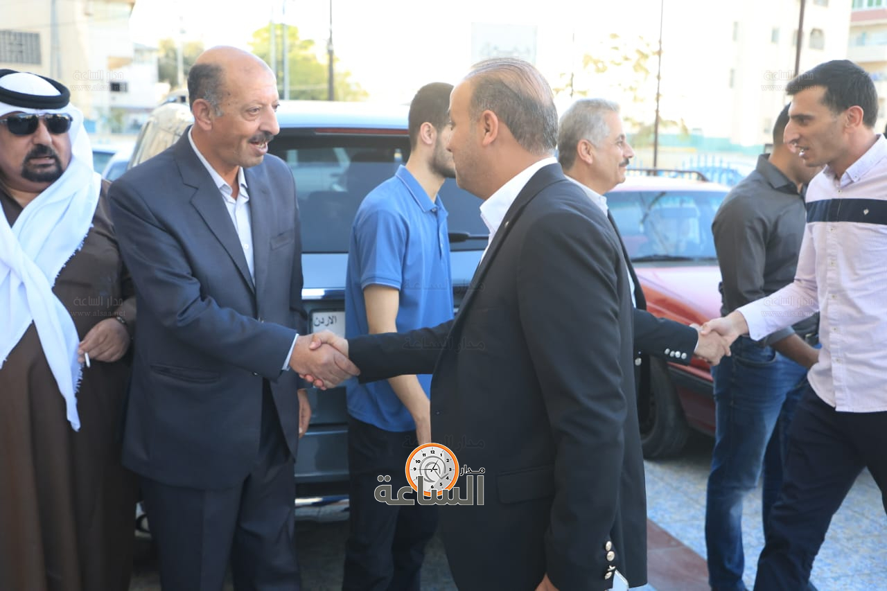 Madar Al-Saa Images 0.34662390324017855