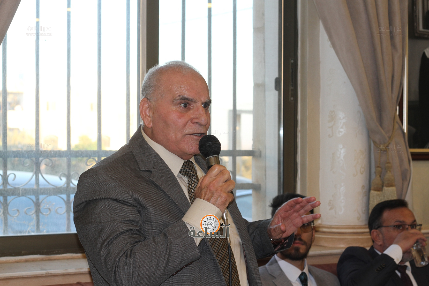 Madar Al-Saa Images 0.580694649323452