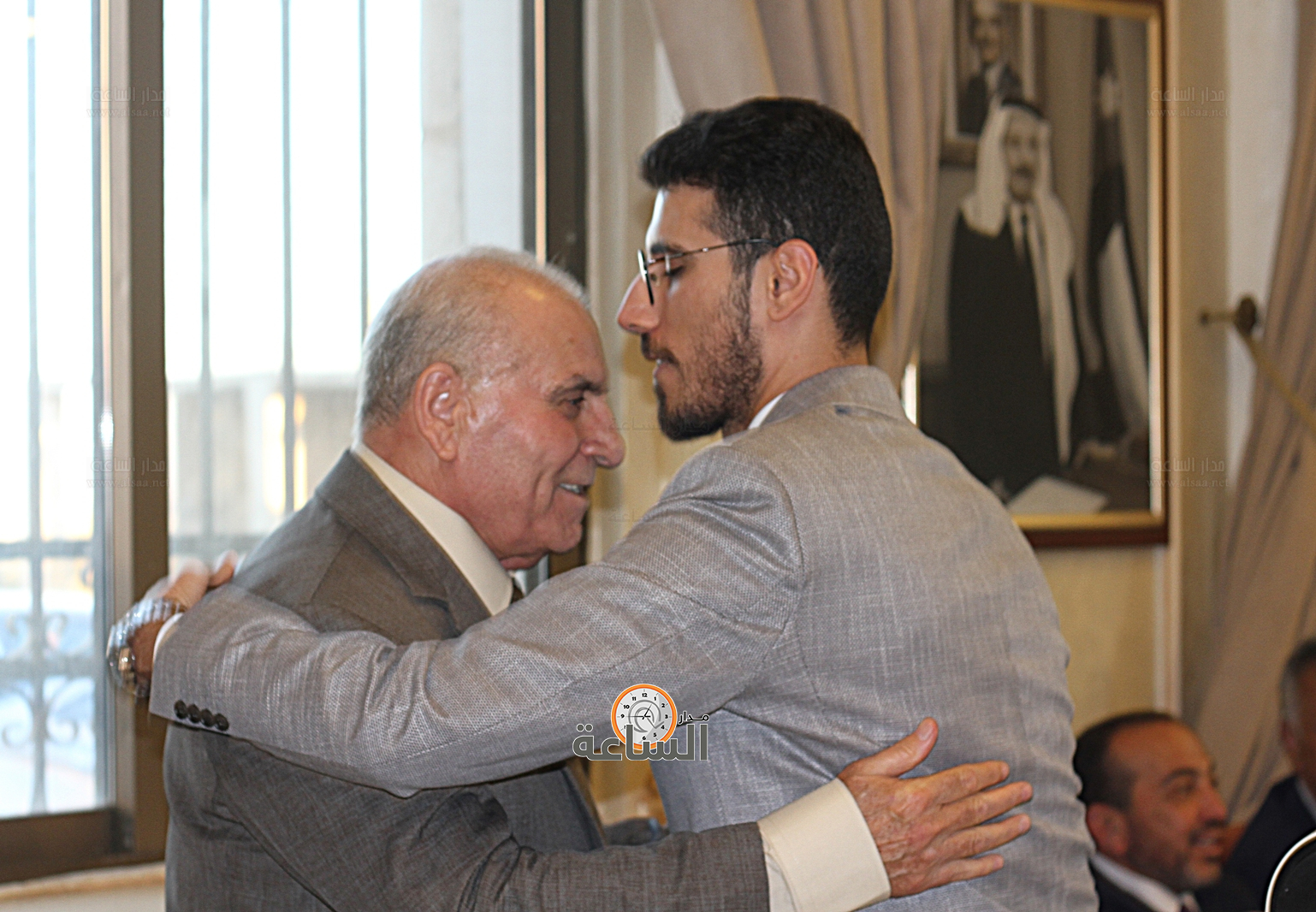 Madar Al-Saa Images 0.3085434601416076