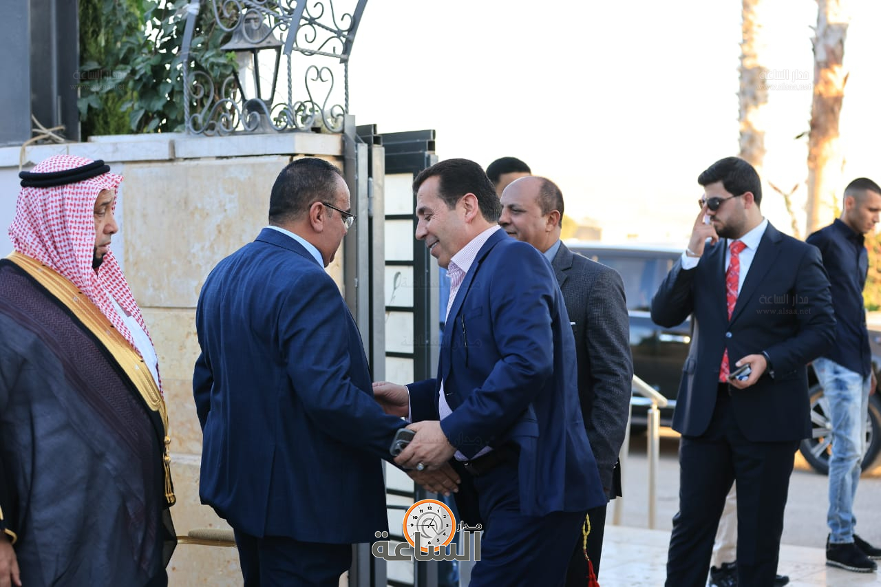 Madar Al-Saa Images 0.6609631163601146