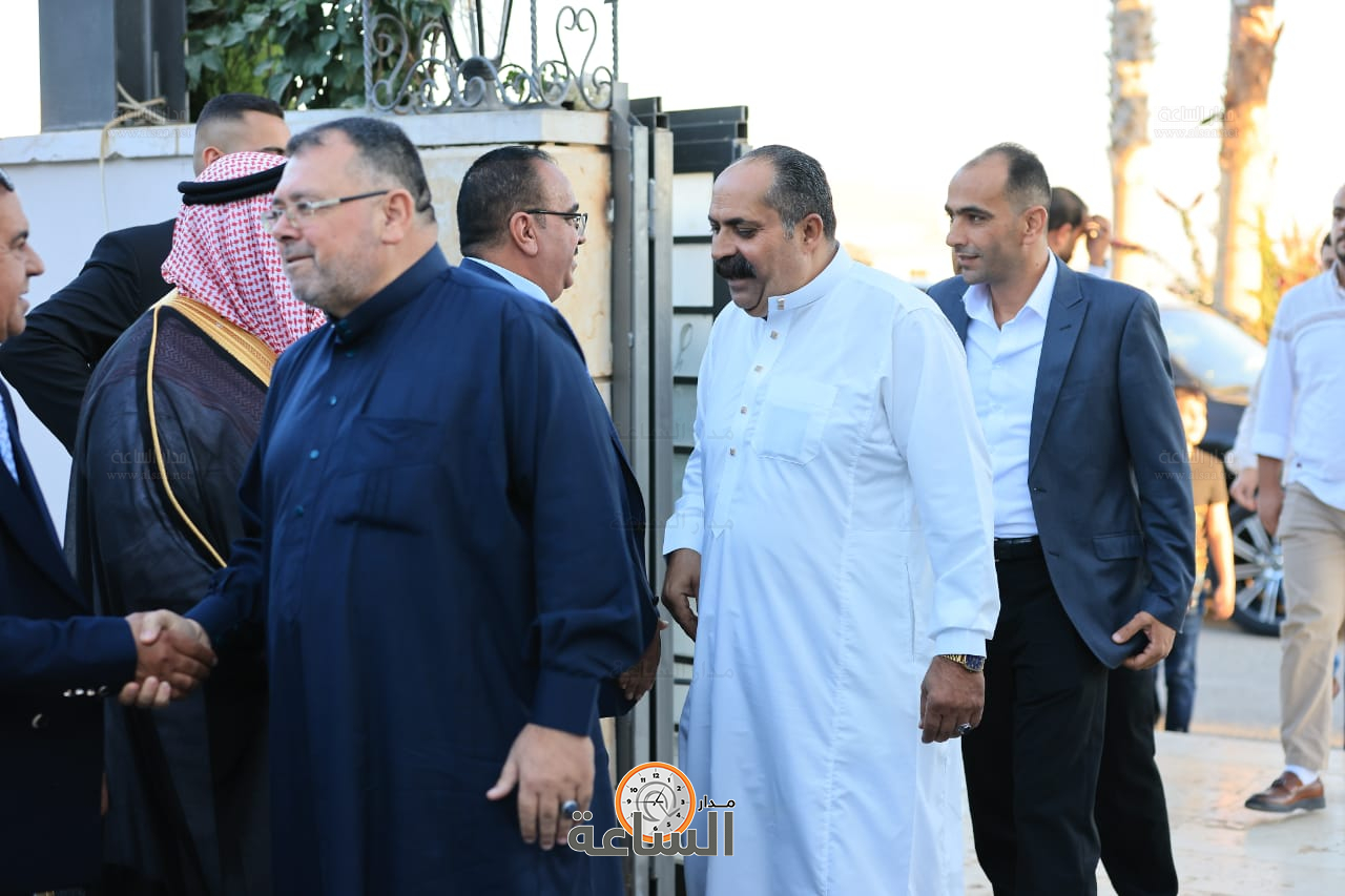 Madar Al-Saa Images 0.9947628503931414