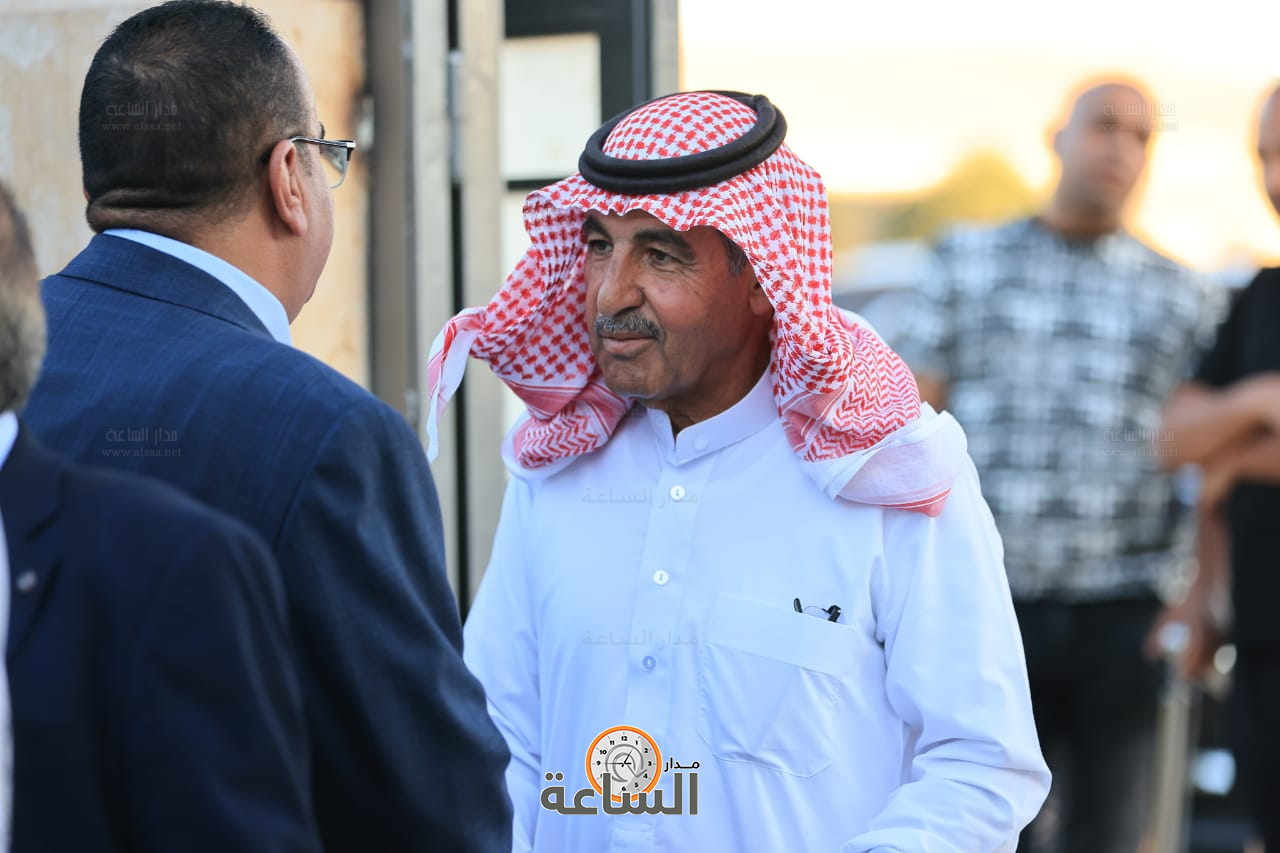 Madar Al-Saa Images 0.8838827042456604