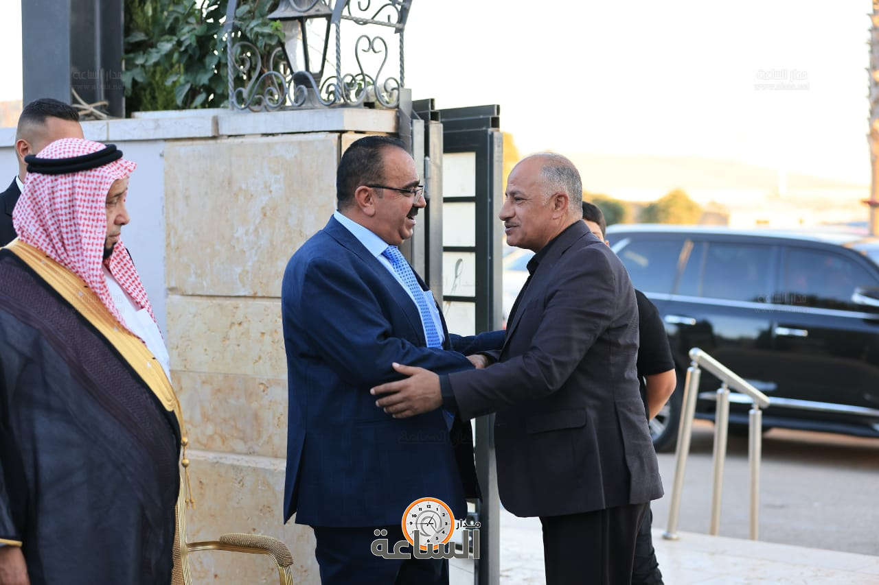 Madar Al-Saa Images 0.49923914428848415