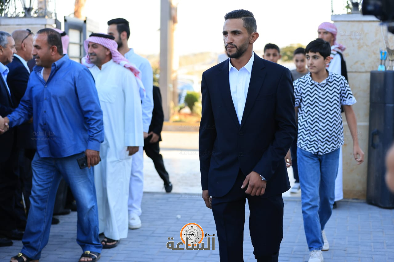 Madar Al-Saa Images 0.9766242744121584