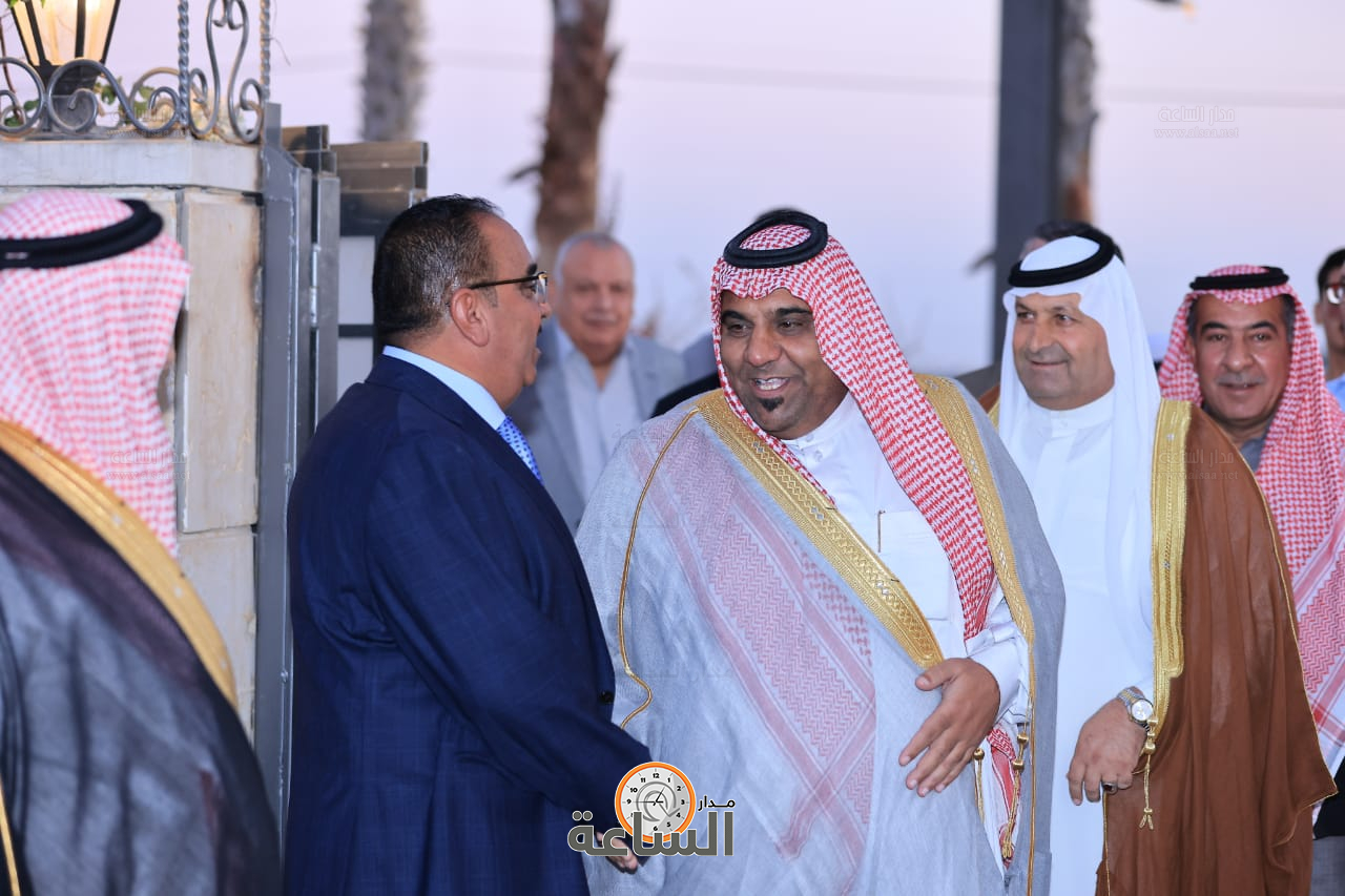 Madar Al-Saa Images 0.7144377418185237