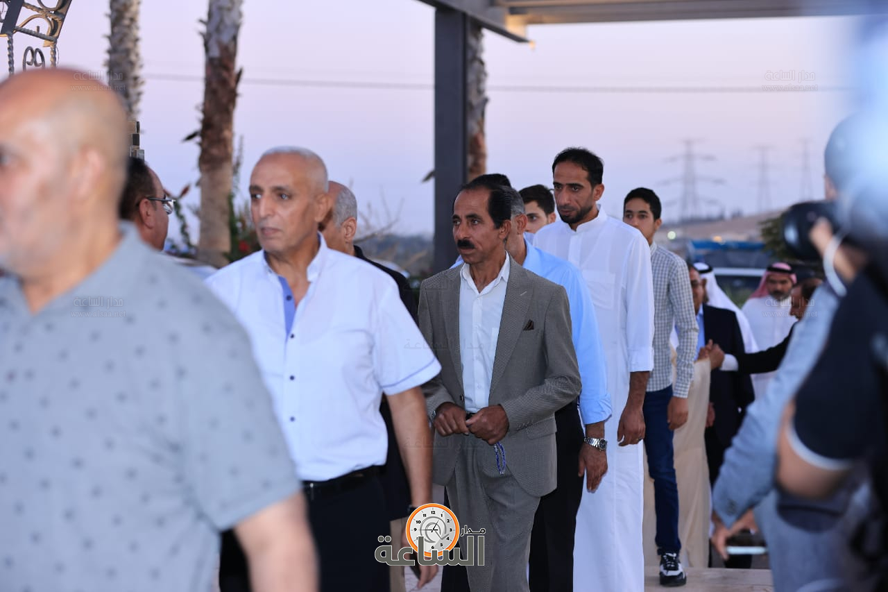 Madar Al-Saa Images 0.9643556364033908