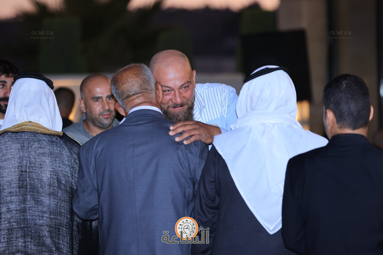 Madar Al-Saa Images 0.4151992683884276