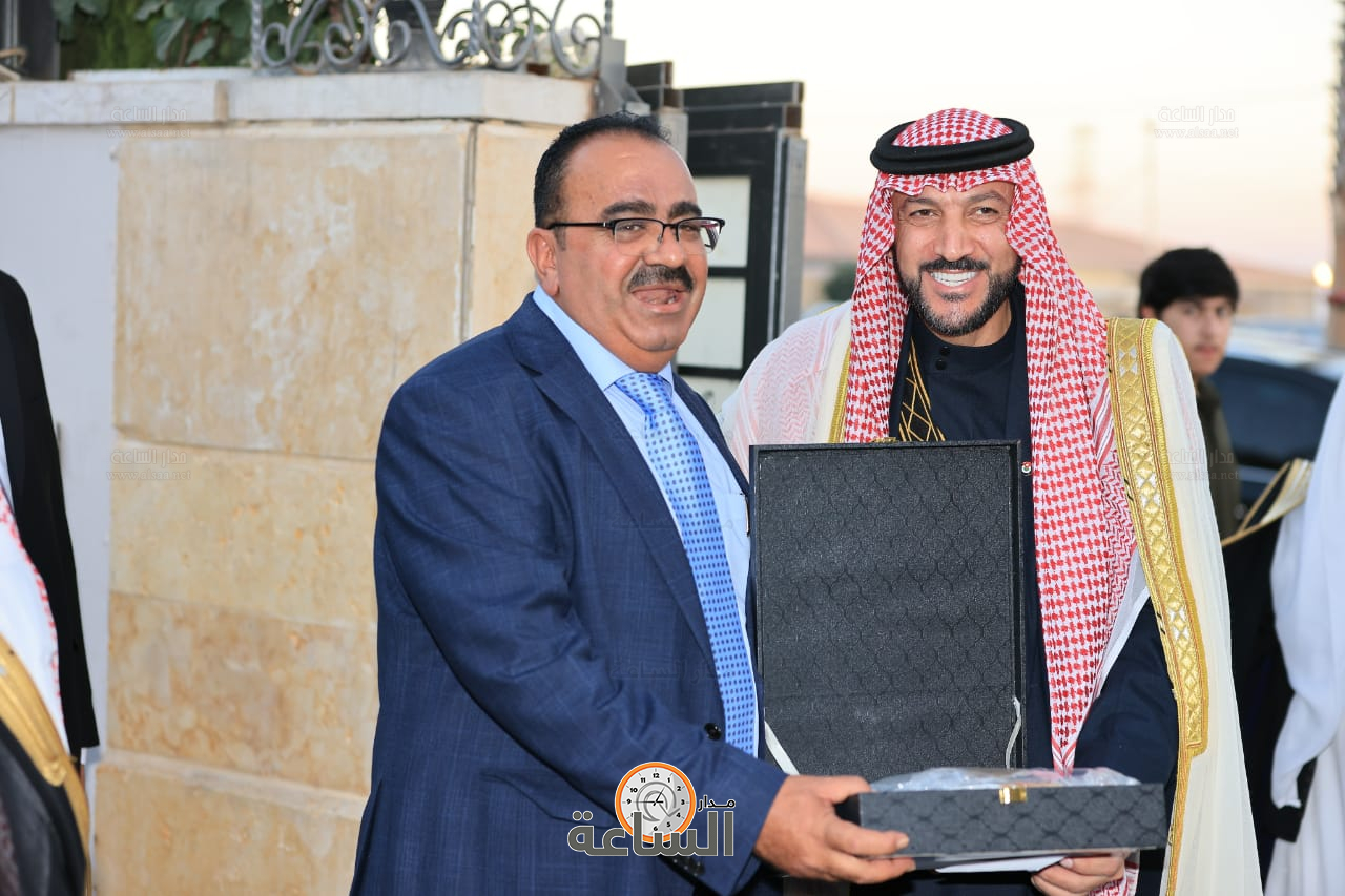 Madar Al-Saa Images 0.3609896454503704